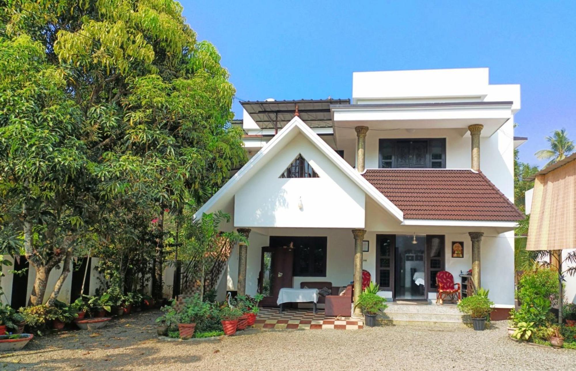 Alma Homestay Mararikulam Εξωτερικό φωτογραφία