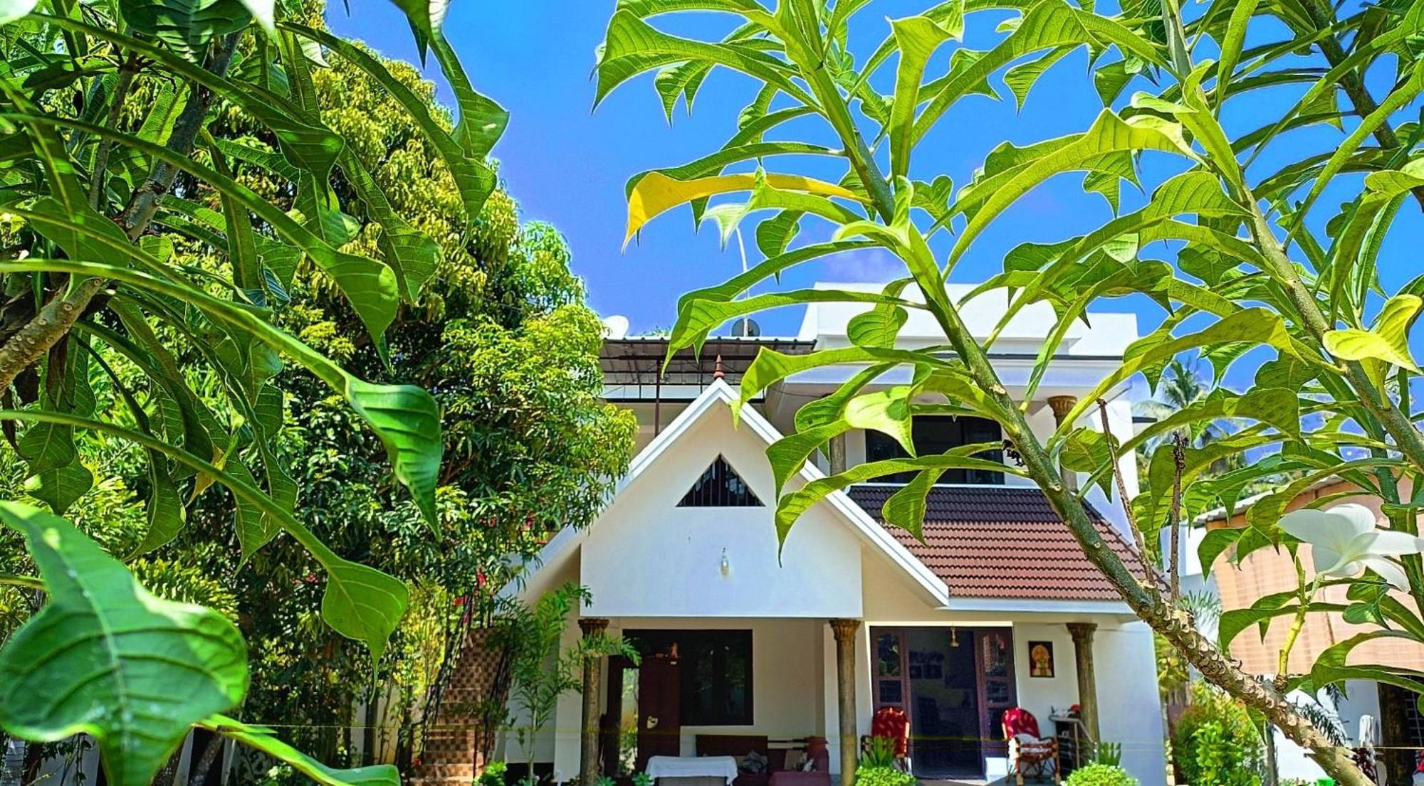 Alma Homestay Mararikulam Εξωτερικό φωτογραφία