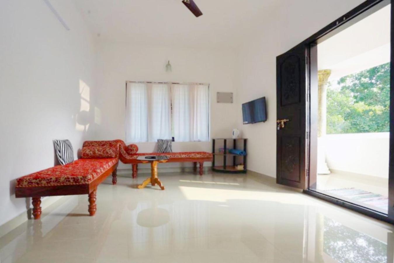 Alma Homestay Mararikulam Εξωτερικό φωτογραφία