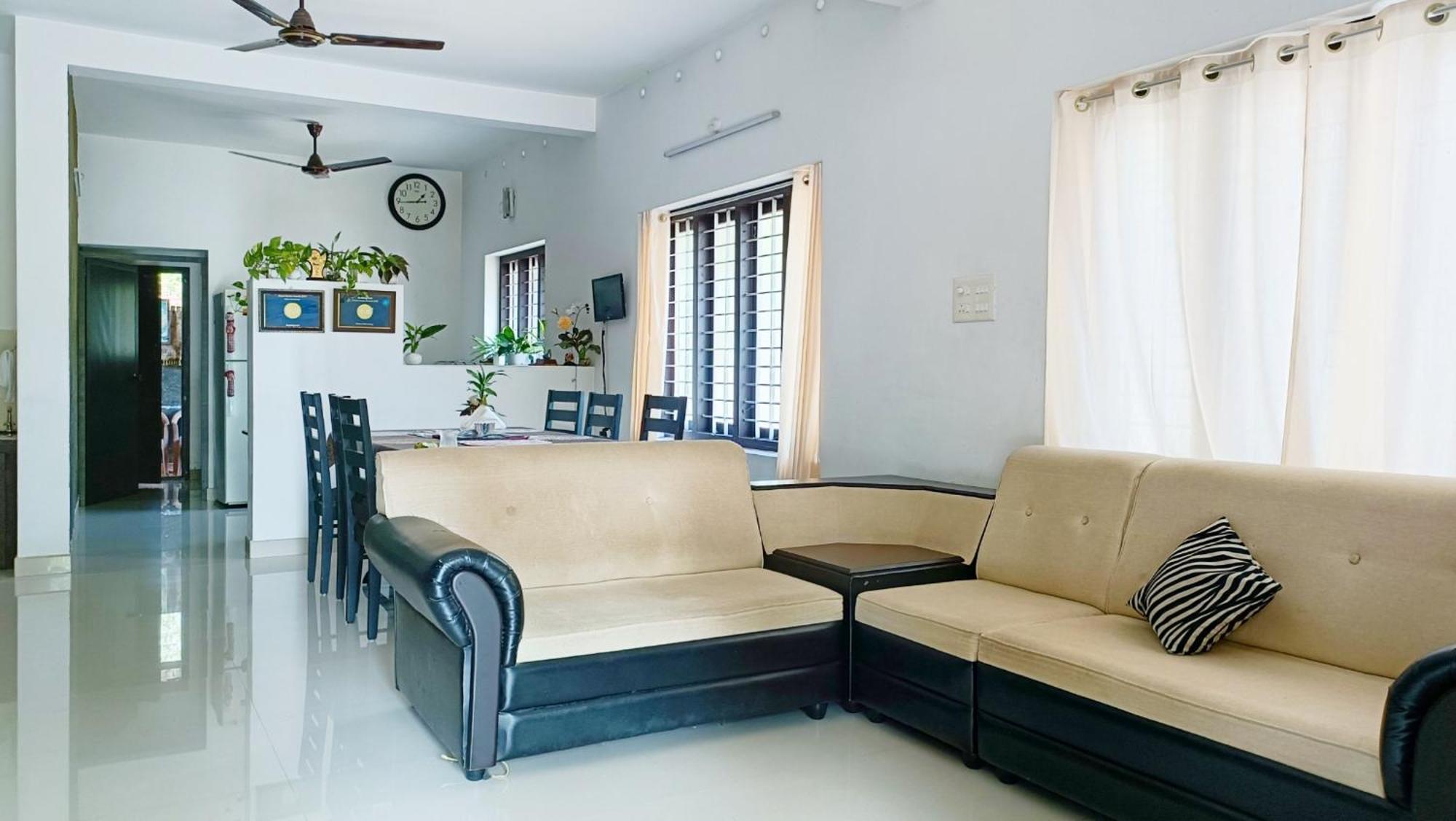 Alma Homestay Mararikulam Εξωτερικό φωτογραφία