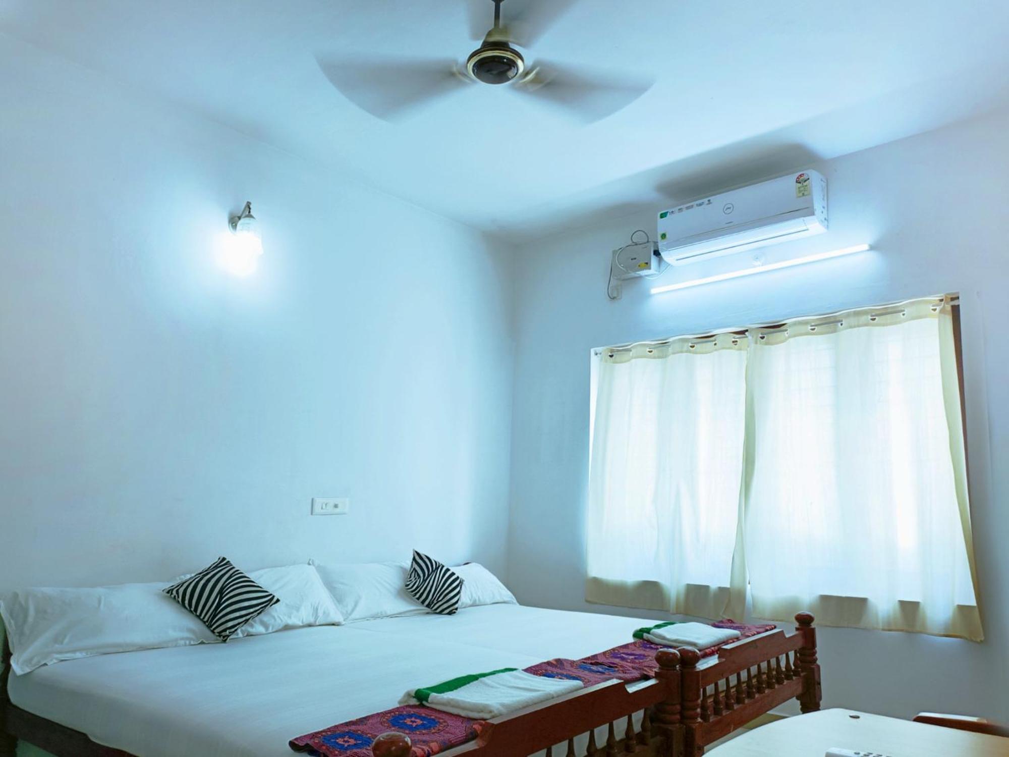 Alma Homestay Mararikulam Εξωτερικό φωτογραφία