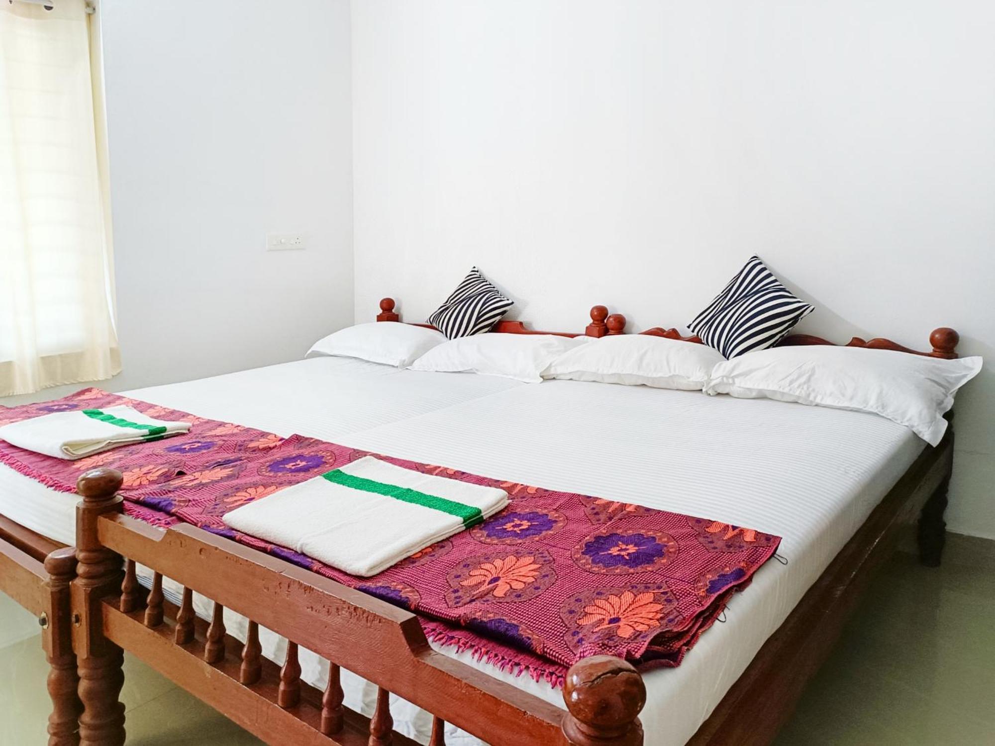 Alma Homestay Mararikulam Εξωτερικό φωτογραφία