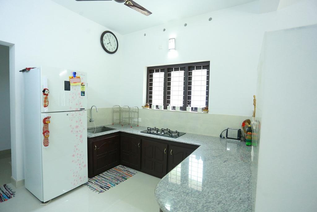 Alma Homestay Mararikulam Εξωτερικό φωτογραφία